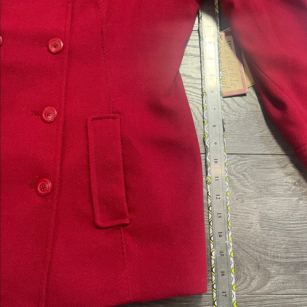 Levis Red winter Jacket - Picture 12 of 13